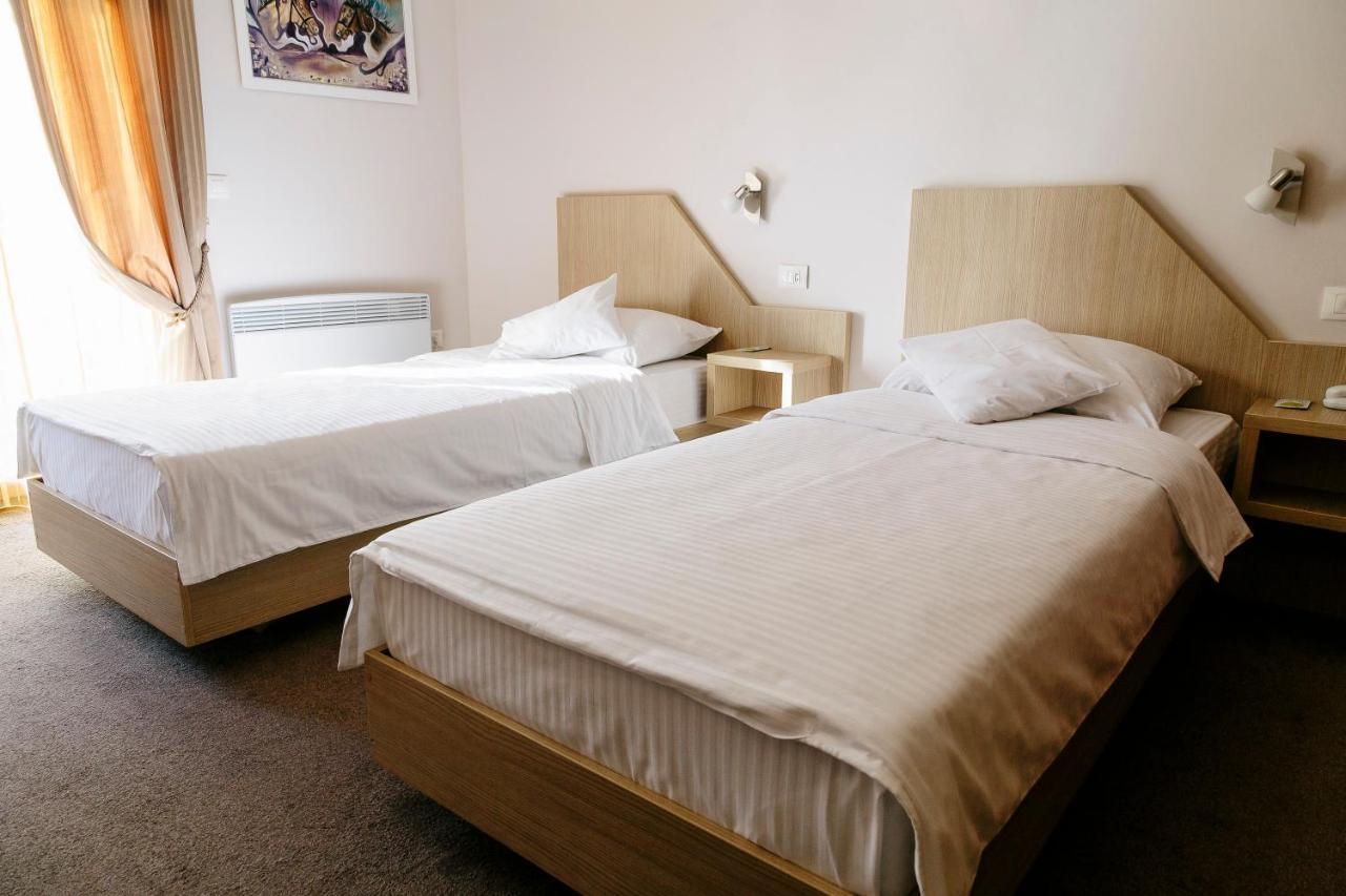 Spa&Hotel Studenac Требинье Экстерьер фото